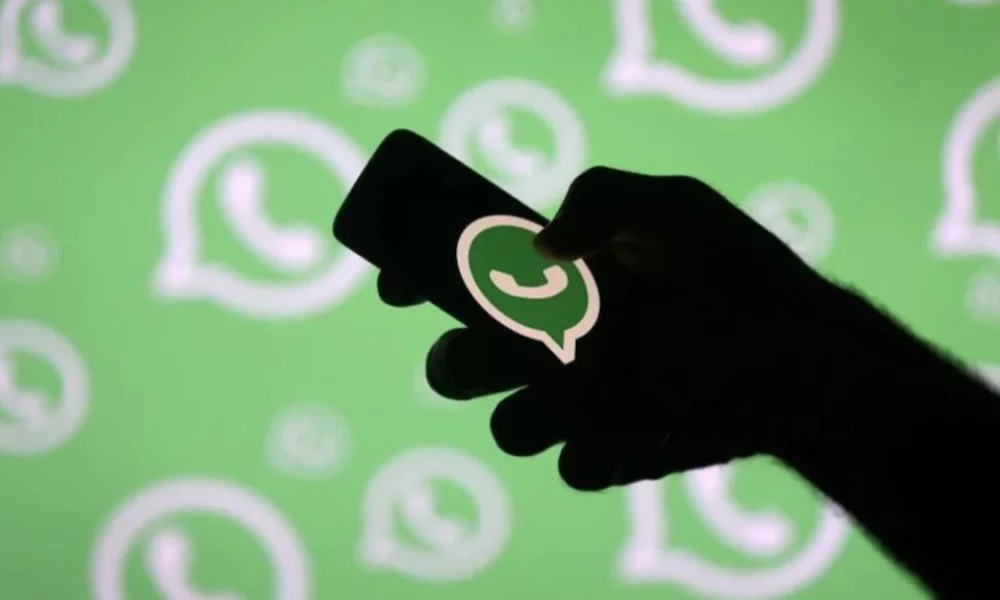 how-to-view-whatsapp-status-anonymously-and-without-seen