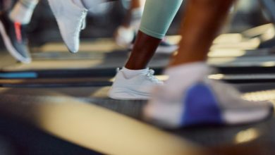 here’s-how-using-a-treadmill-compares-to-running-outside